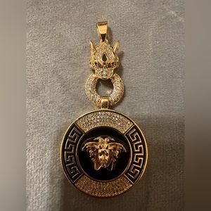 Gold plated pendant🔥❤️